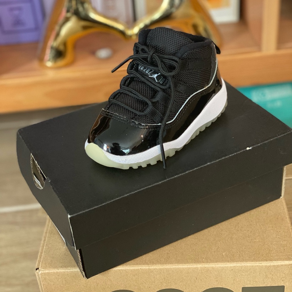 Jordan Kids Black and White Sneakers